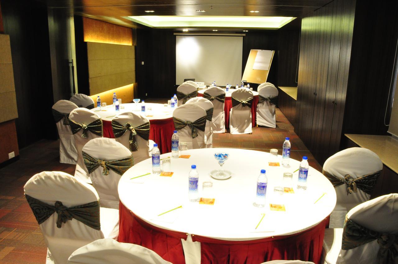 Citrus Residences Pune Pimpri-Chinchwad Eksteriør billede